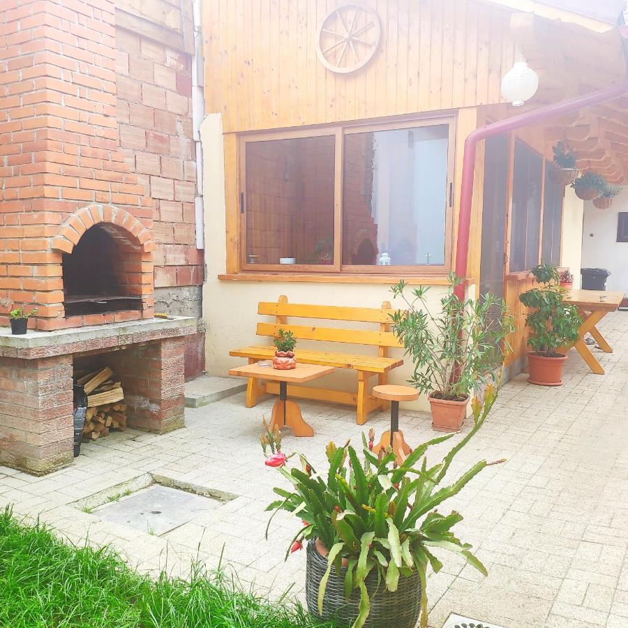 Casa Piatra Craiului Zarnesti Exterior foto